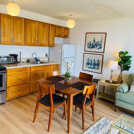 Waikiki Banyan 3411 Ocean View - Free Parking Apartment Honolulu Exterior photo