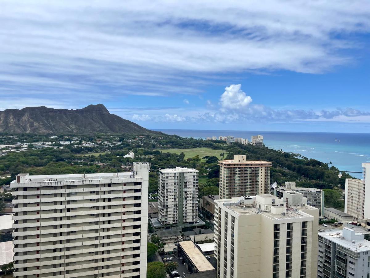 Waikiki Banyan 3411 Ocean View - Free Parking Apartment Honolulu Exterior photo