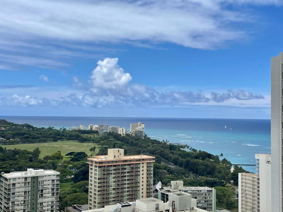 Waikiki Banyan 3411 Ocean View - Free Parking Apartment Honolulu Exterior photo